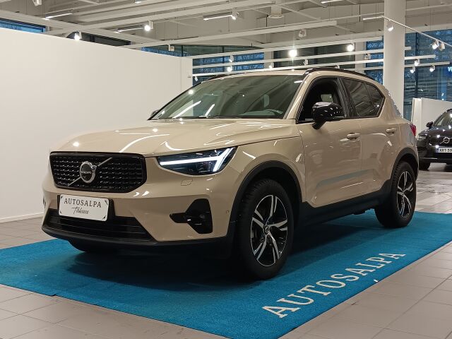volvo XC40 B3 MHEV EDITION PLUS DCT TAKUU 24KK/40TKM