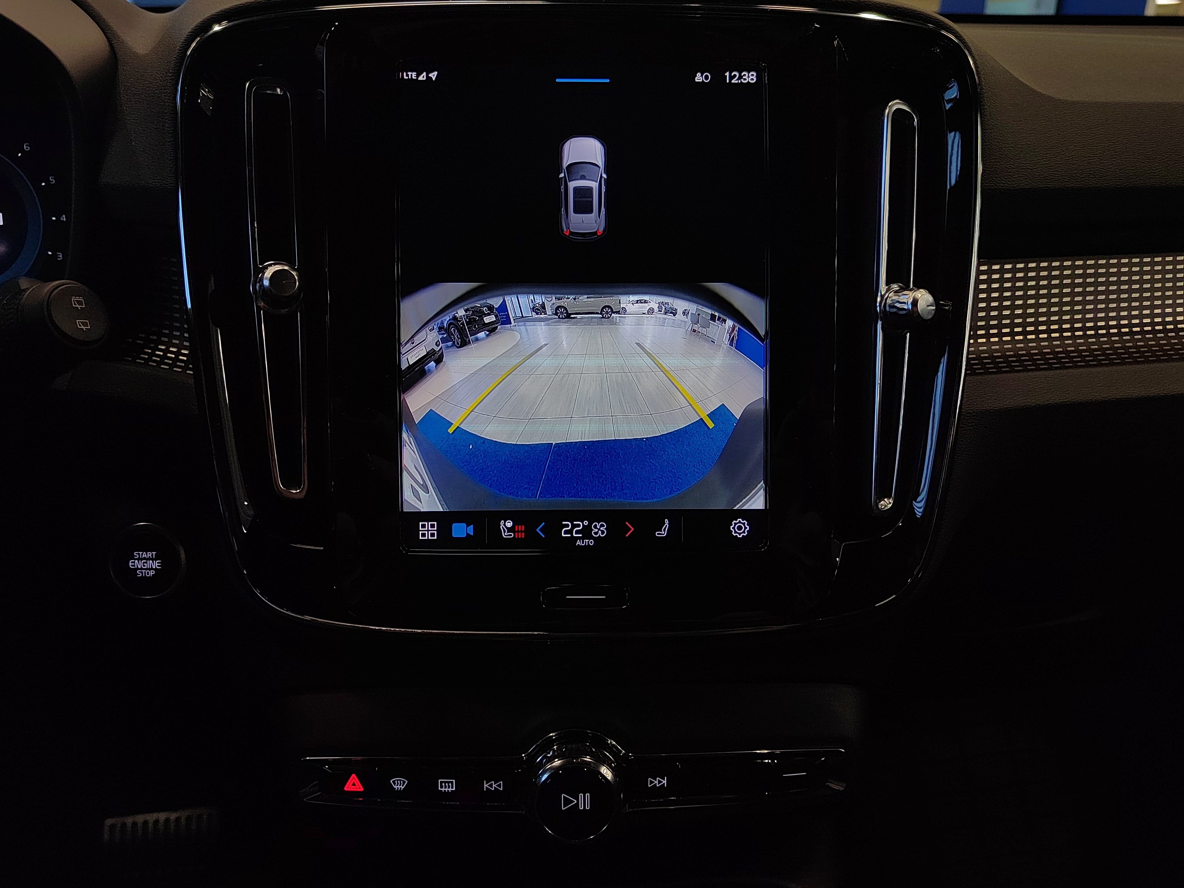 Volvo XC40 B3 MHEV EDITION PLUS DCT AUT. TAKUU 24KK/40TKM.