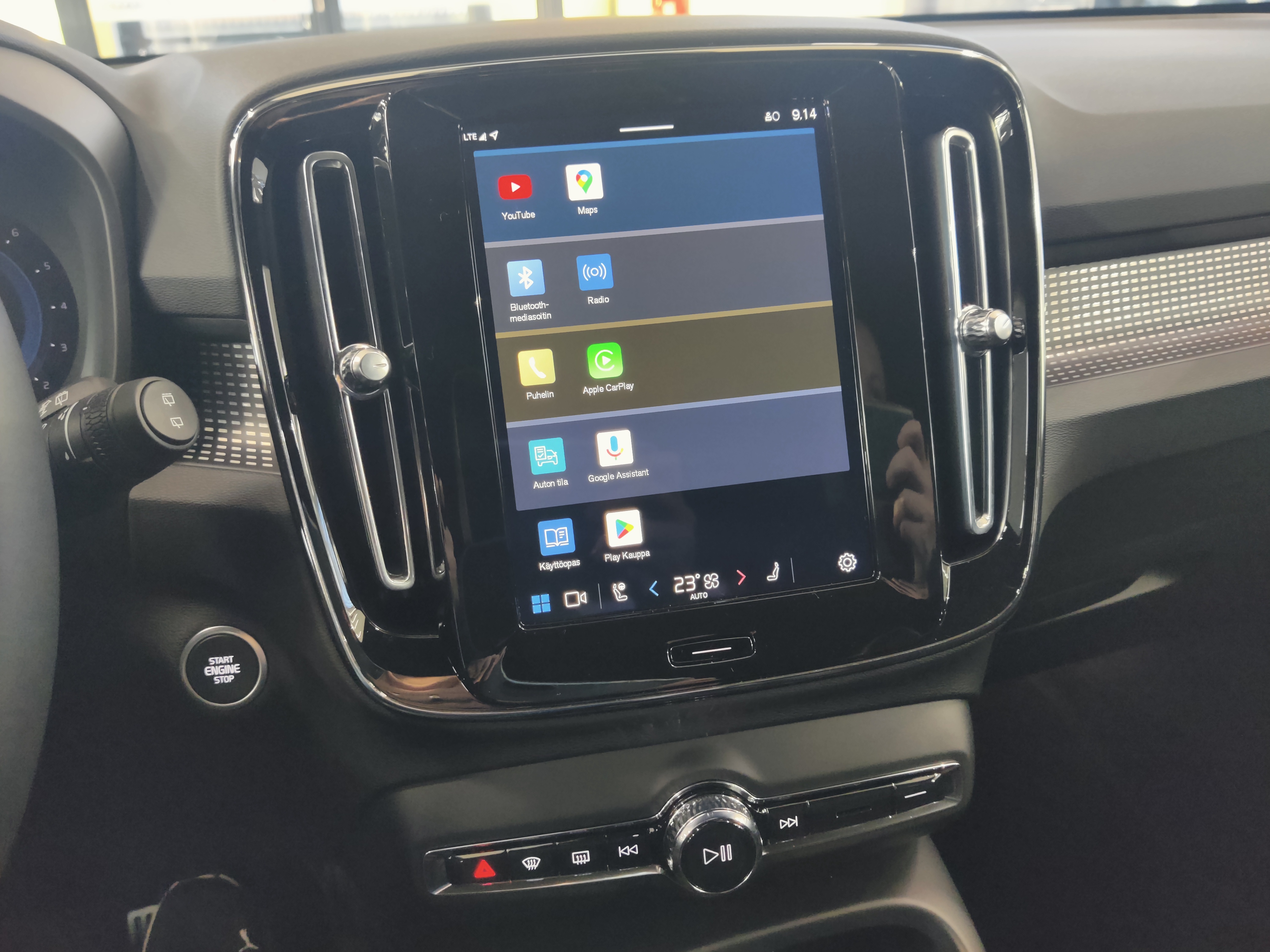 Volvo XC40 B3 MHEV EDITION PLUS DCT AUT TAKUU 24KK/40TKM