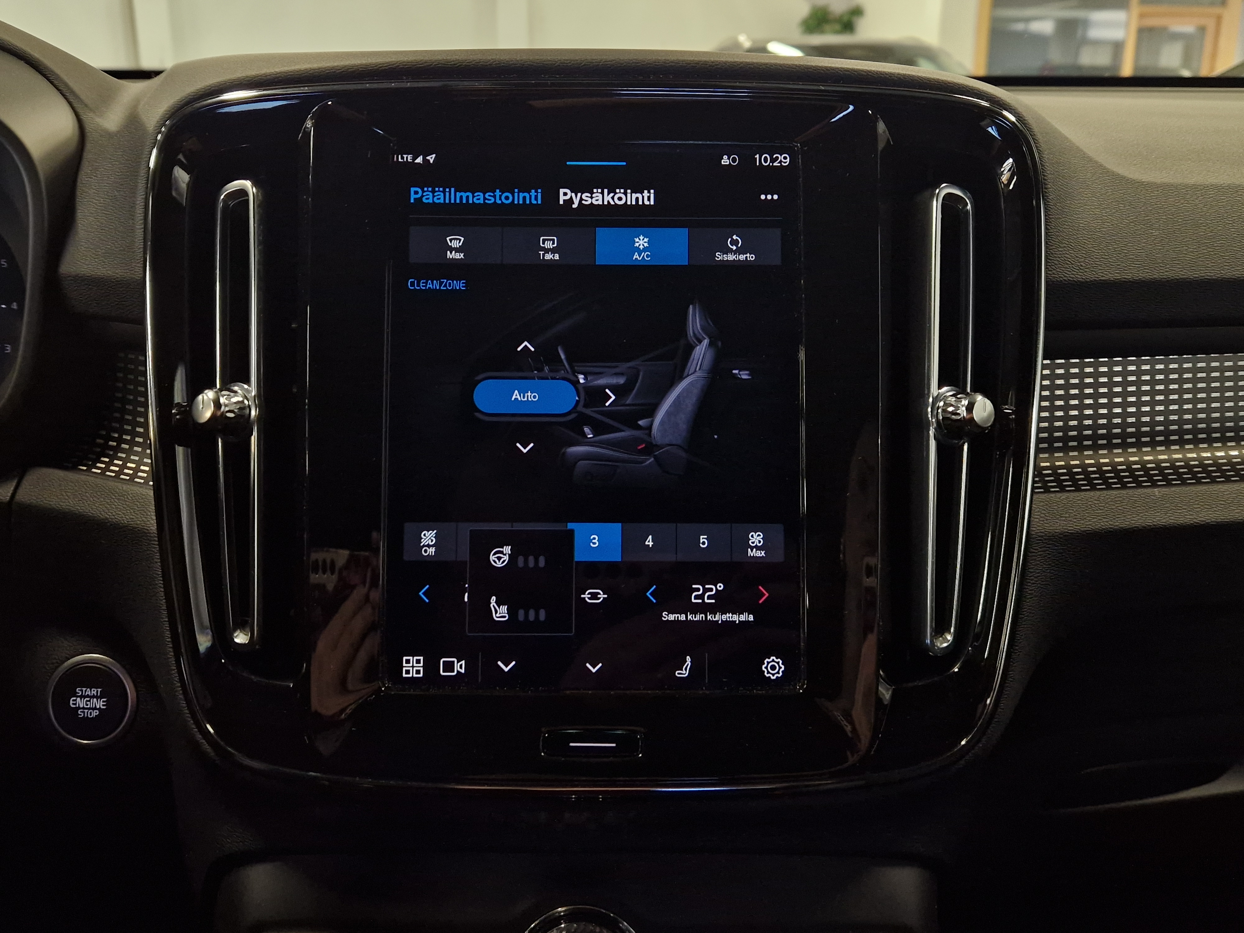 Volvo XC40 B3 MHEV EDITION PLUS DCT AUT