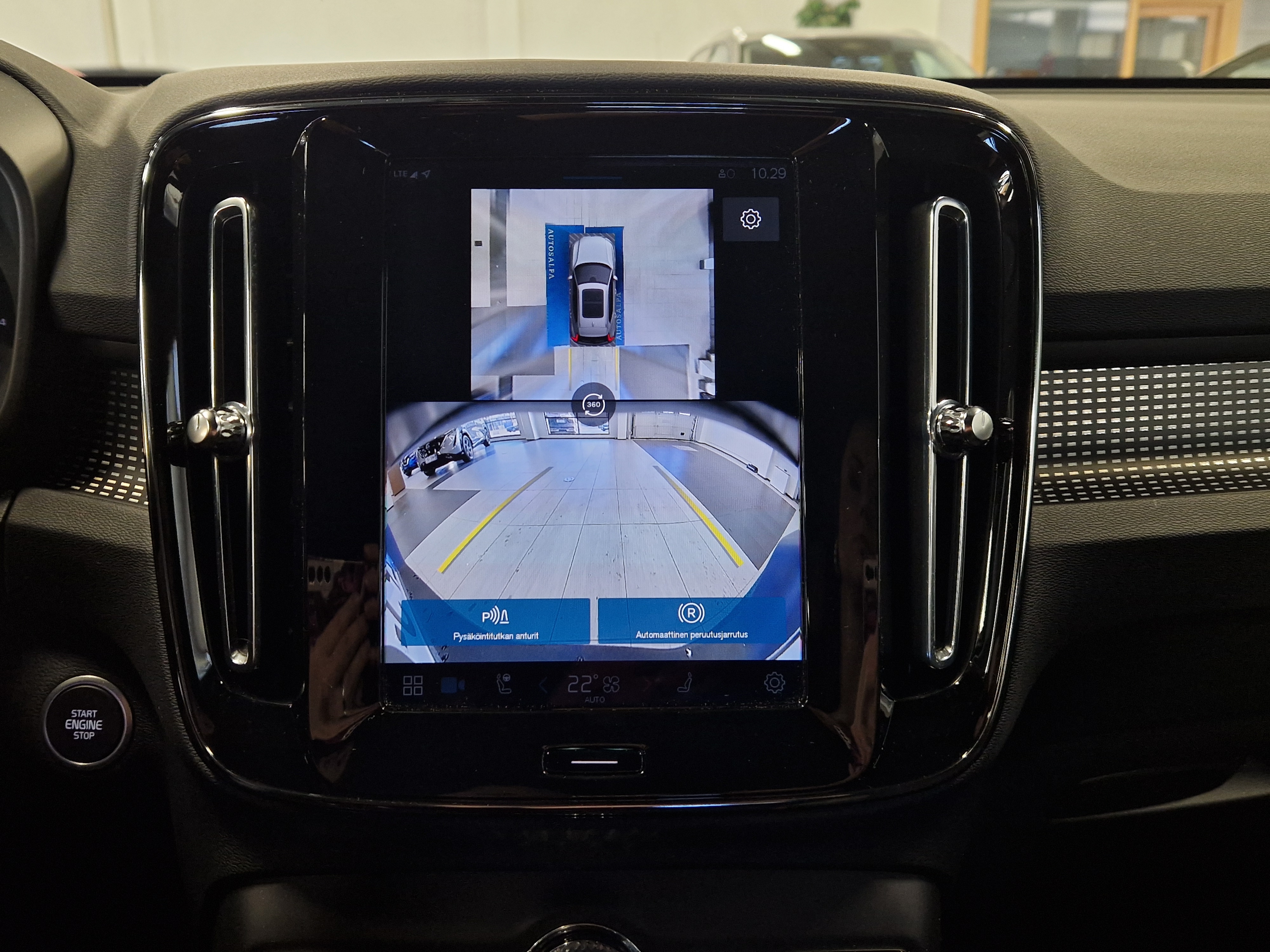 Volvo XC40 B3 MHEV EDITION PLUS DCT AUT