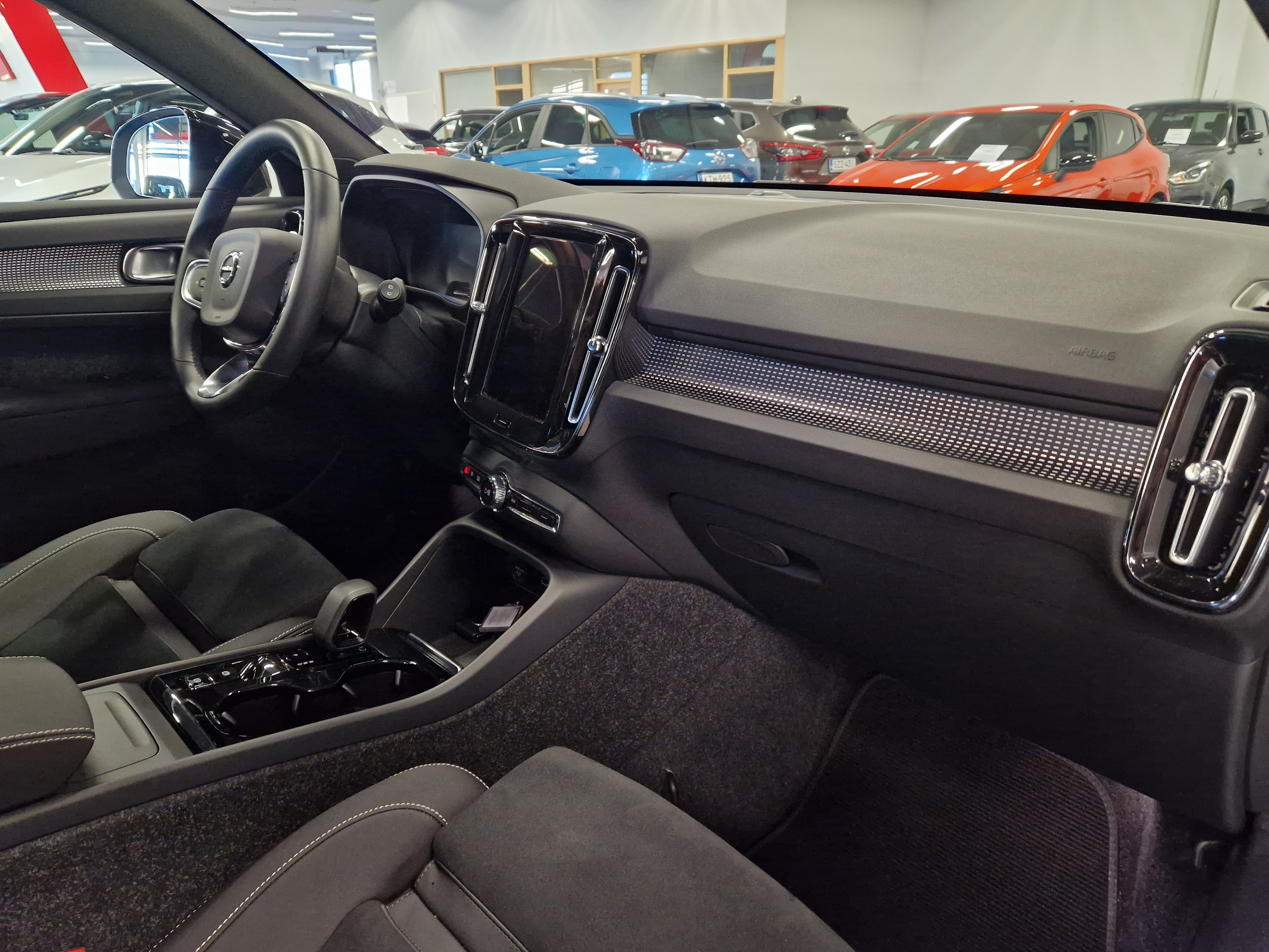 Volvo XC40 B3 MHEV EDITION PLUS DCT AUT