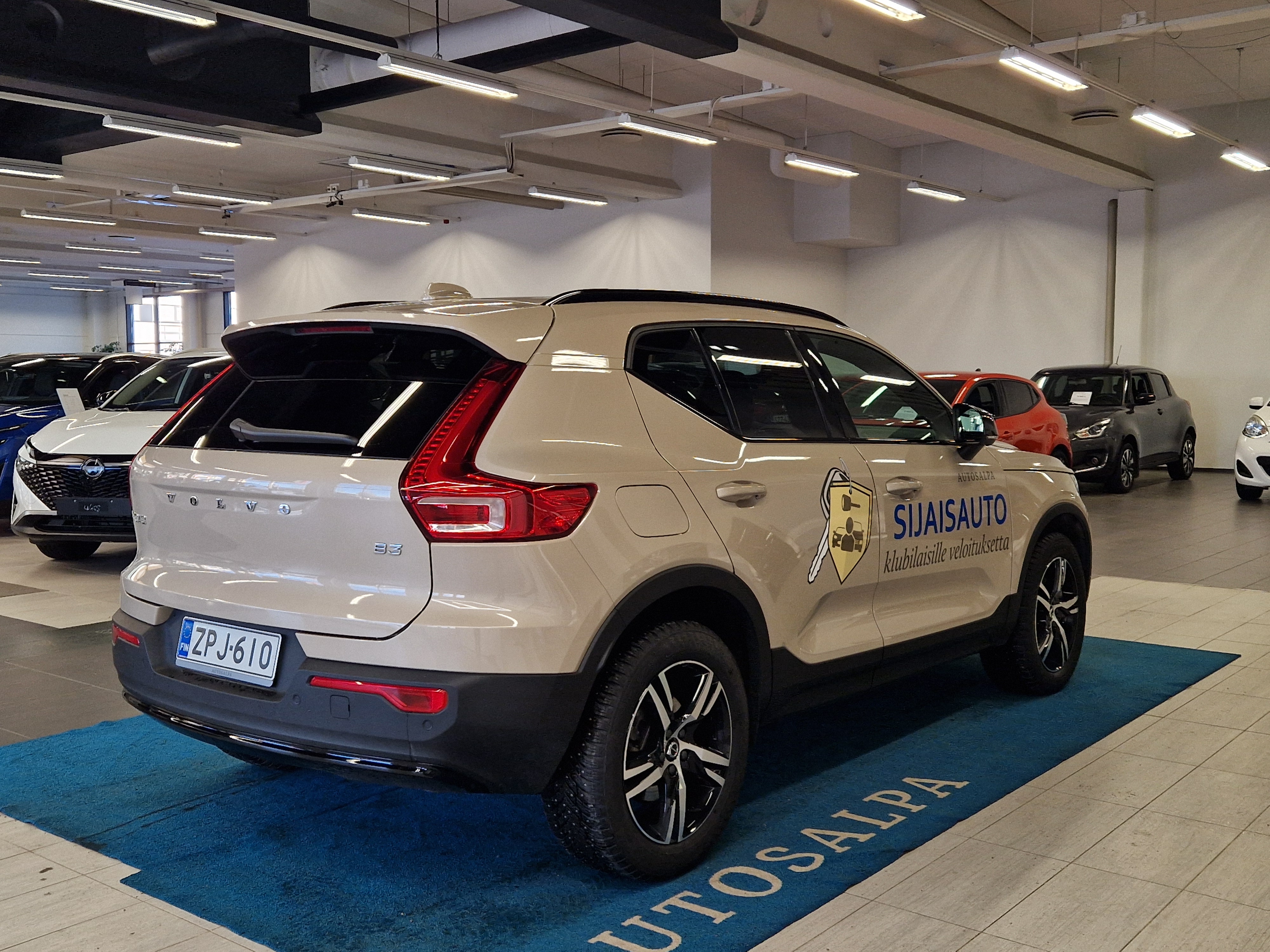 Volvo XC40 B3 MHEV EDITION PLUS DCT AUT