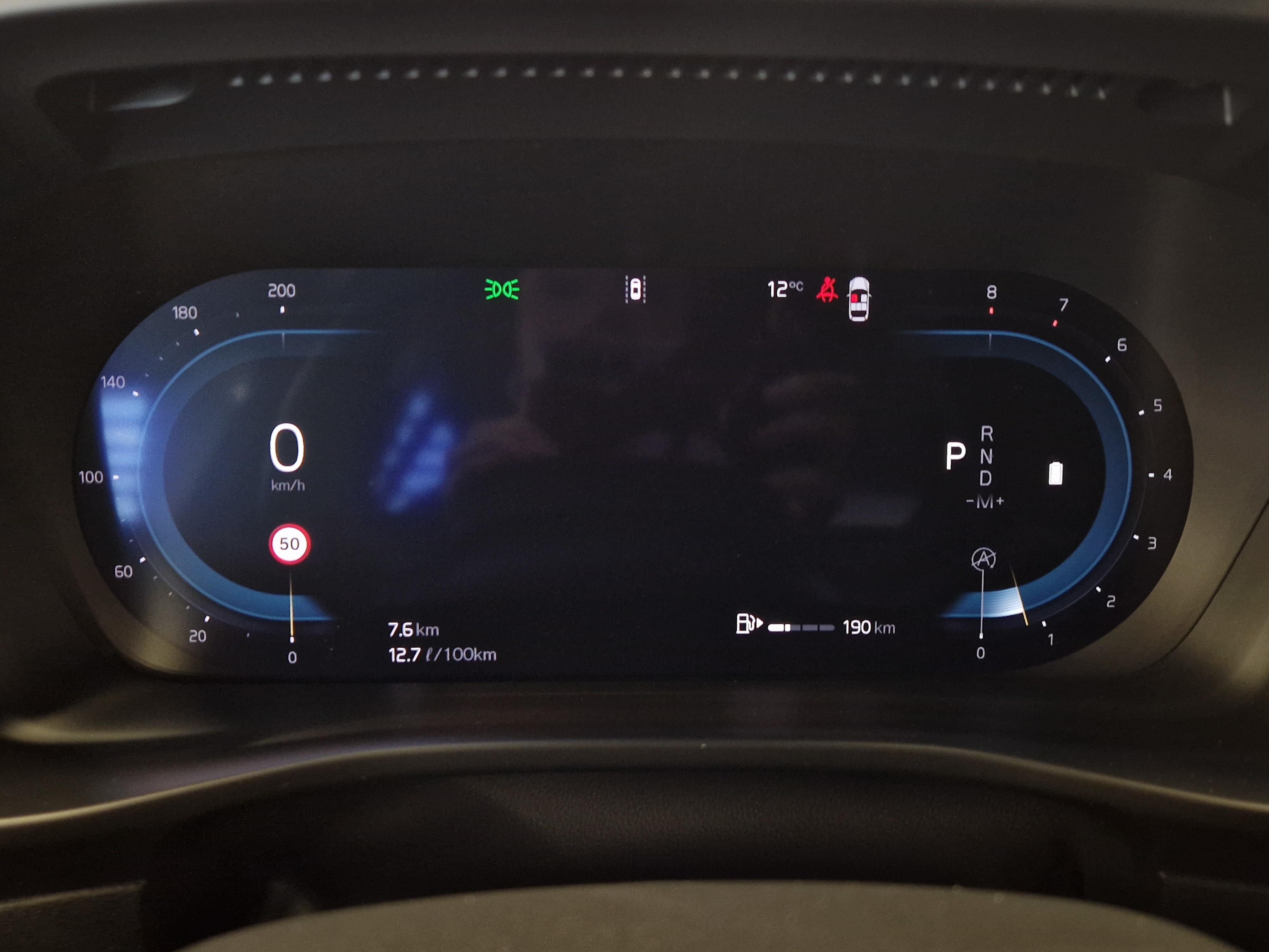 Volvo XC40 B3 MHEV EDITION PLUS DCT AUT