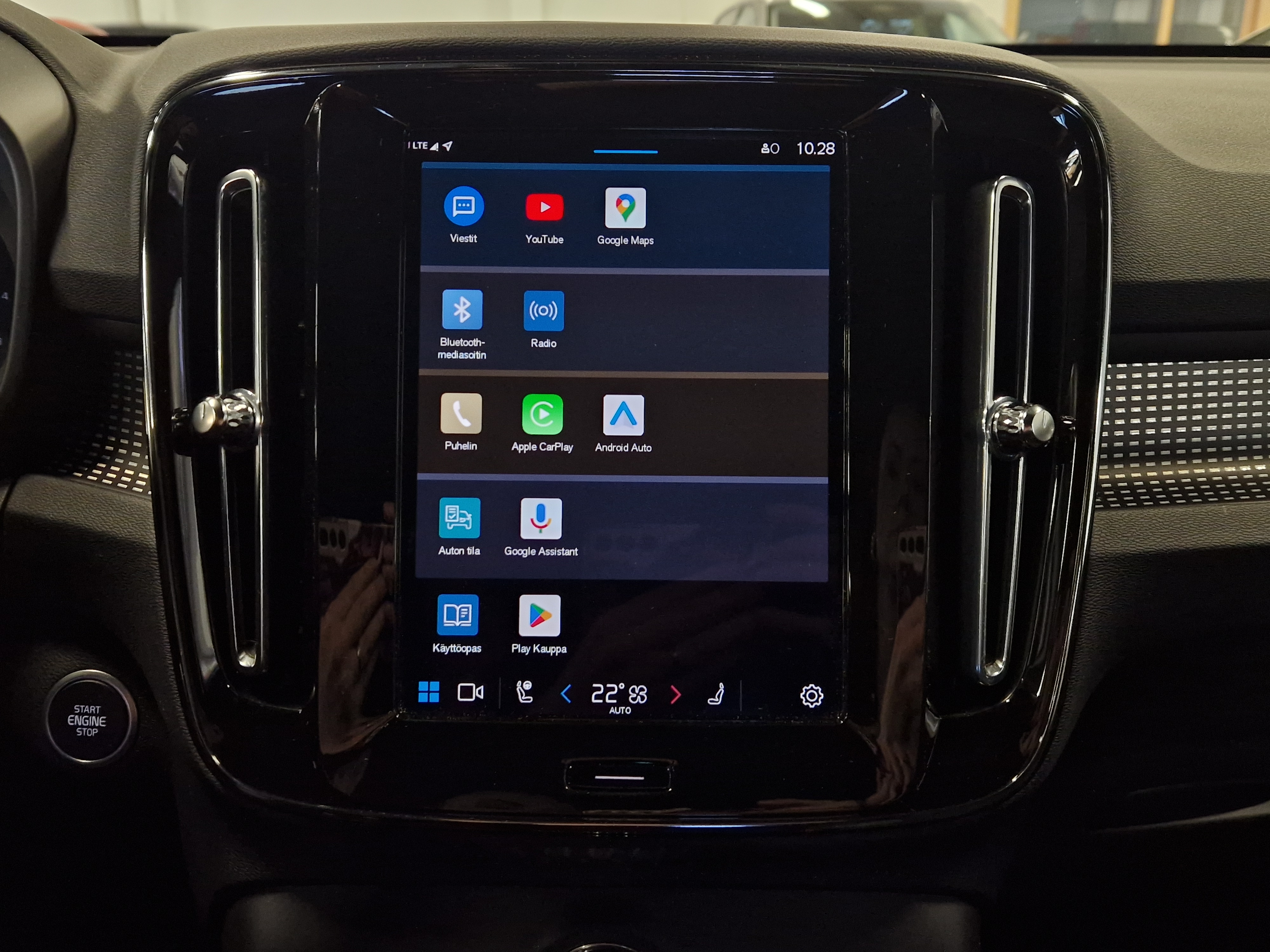 Volvo XC40 B3 MHEV EDITION PLUS DCT AUT