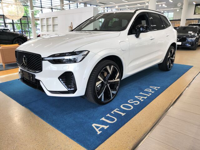 volvo XC60 T8 AWD LONG RANGE HIGH PERFORMANCE ULTRA BLACK EDI