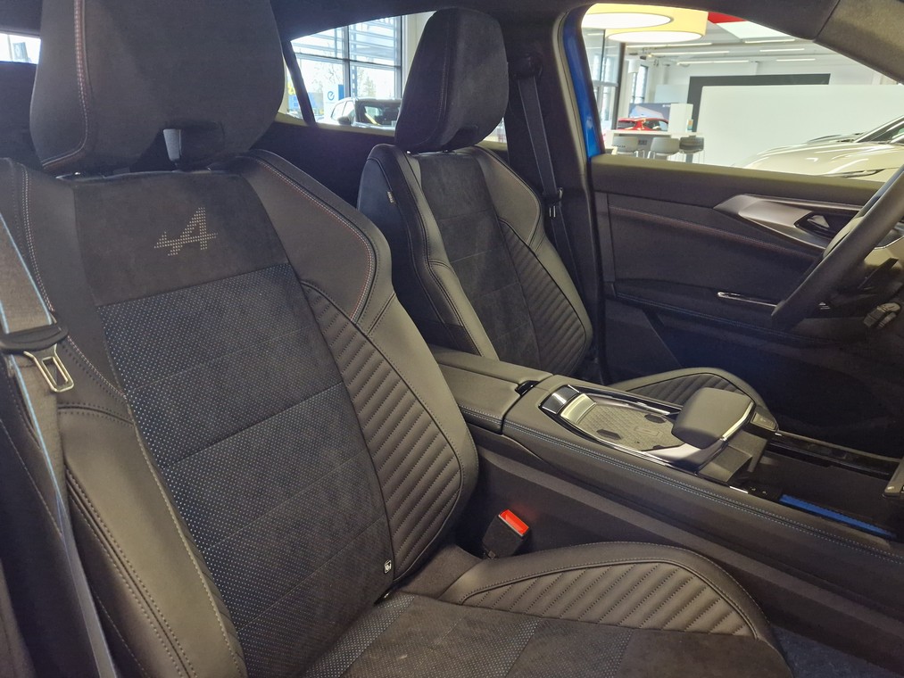 Renault RAFALE E-TECH PLUG-IN HYBRID 4X4 300 ESPRIT ALPINE 4CON