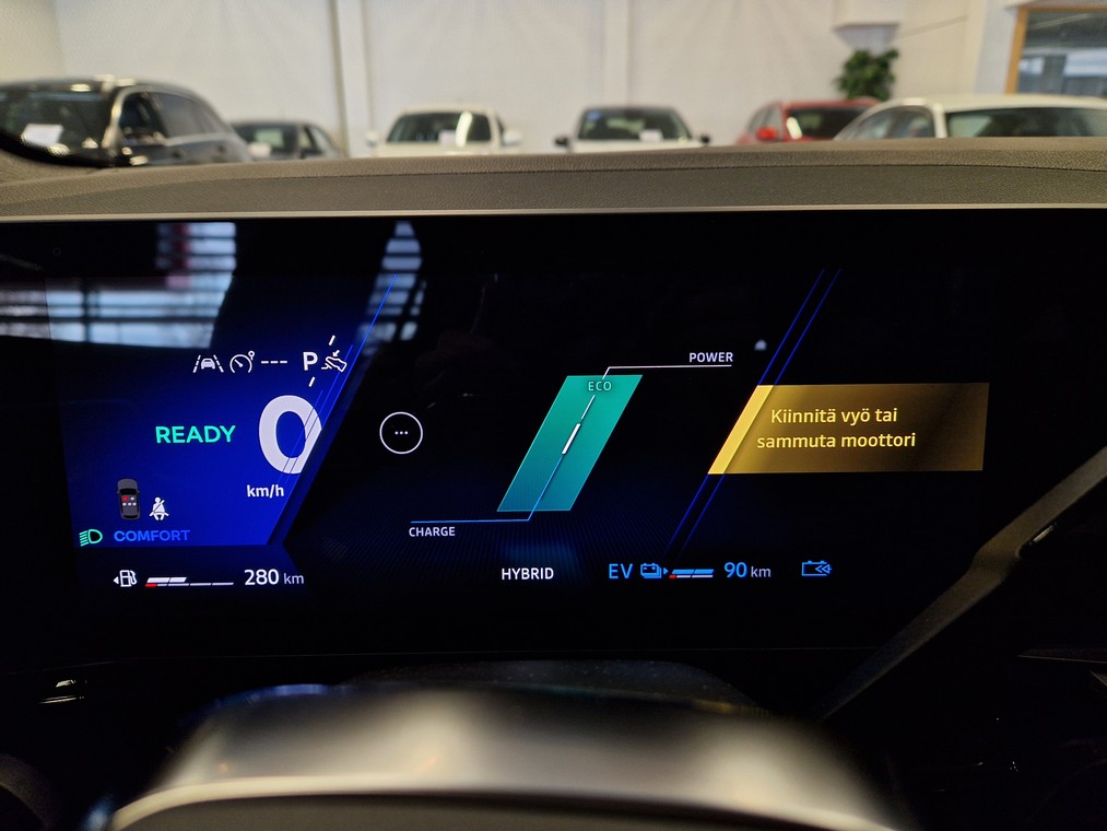 Renault RAFALE E-TECH PLUG-IN HYBRID 4X4 300 ESPRIT ALPINE 4CON