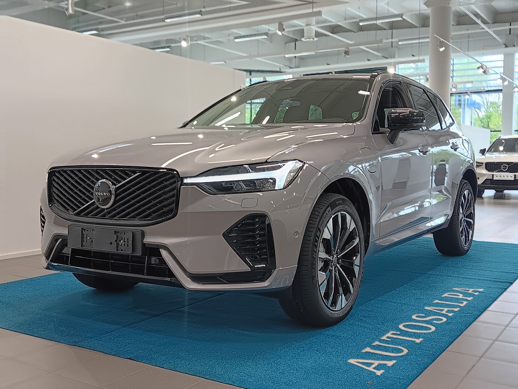 Volvo XC60 T8 AWD LONG RANGE HIGH PERFORMANCE ULTRA DARK