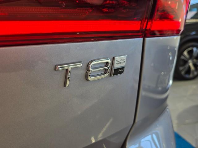 Volvo XC60 T8 AWD LONG RANGE ULTRA DARK.