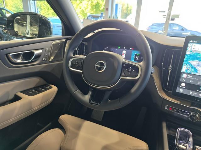 Volvo XC60 T8 AWD LONG RANGE ULTRA DARK.