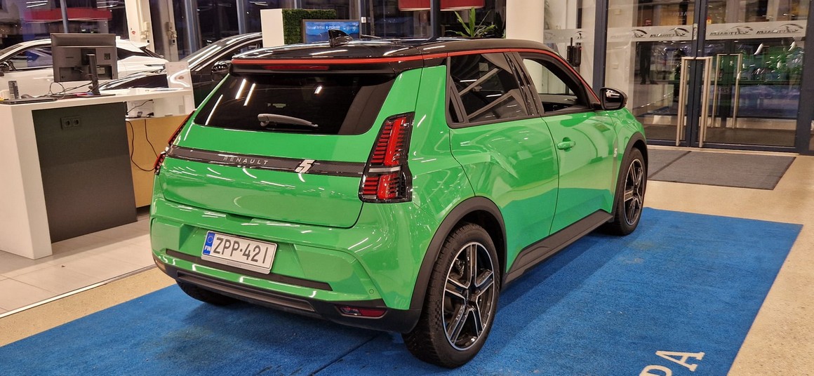 Renault 5 E-TECH ELECTRIC 150HV COMFORT RANGE TECHNO