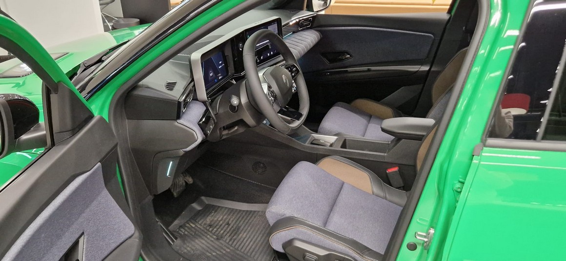 Renault 5 E-TECH ELECTRIC 150HV COMFORT RANGE TECHNO