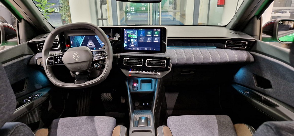 Renault 5 E-TECH ELECTRIC 150HV COMFORT RANGE TECHNO