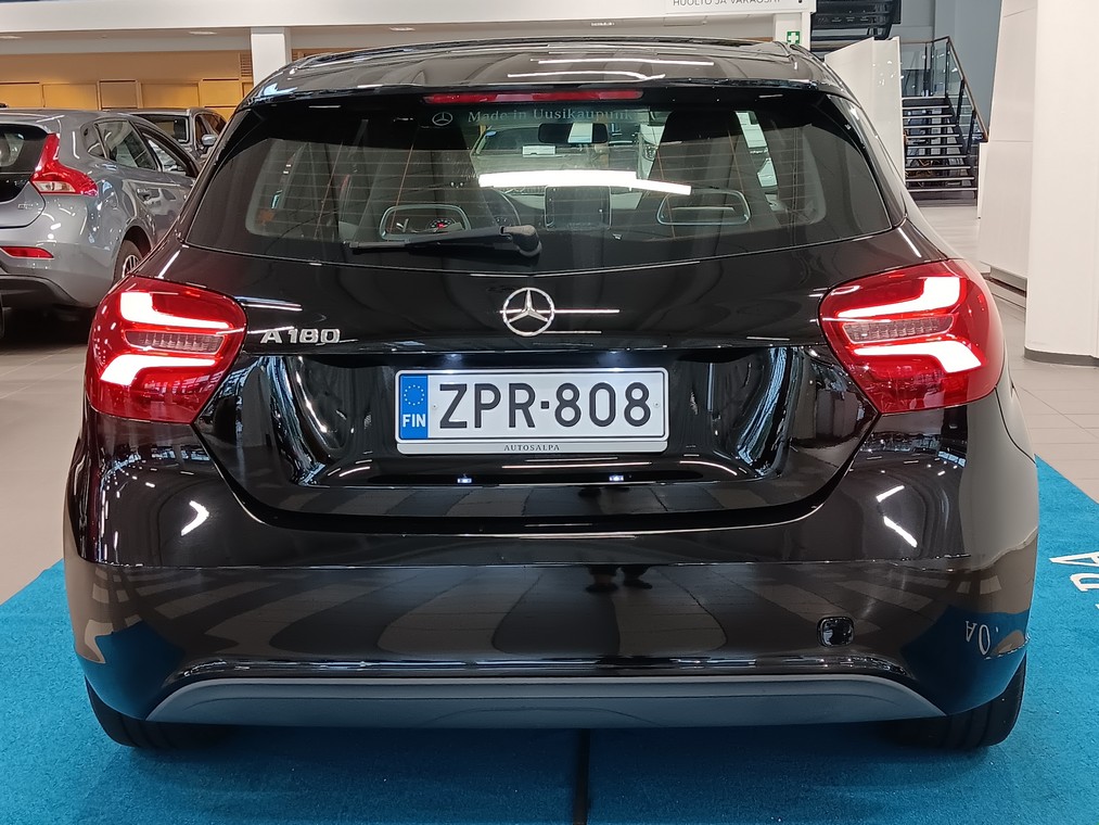 Mercedes-benz A 180 A SUOMI 100 EDITION
