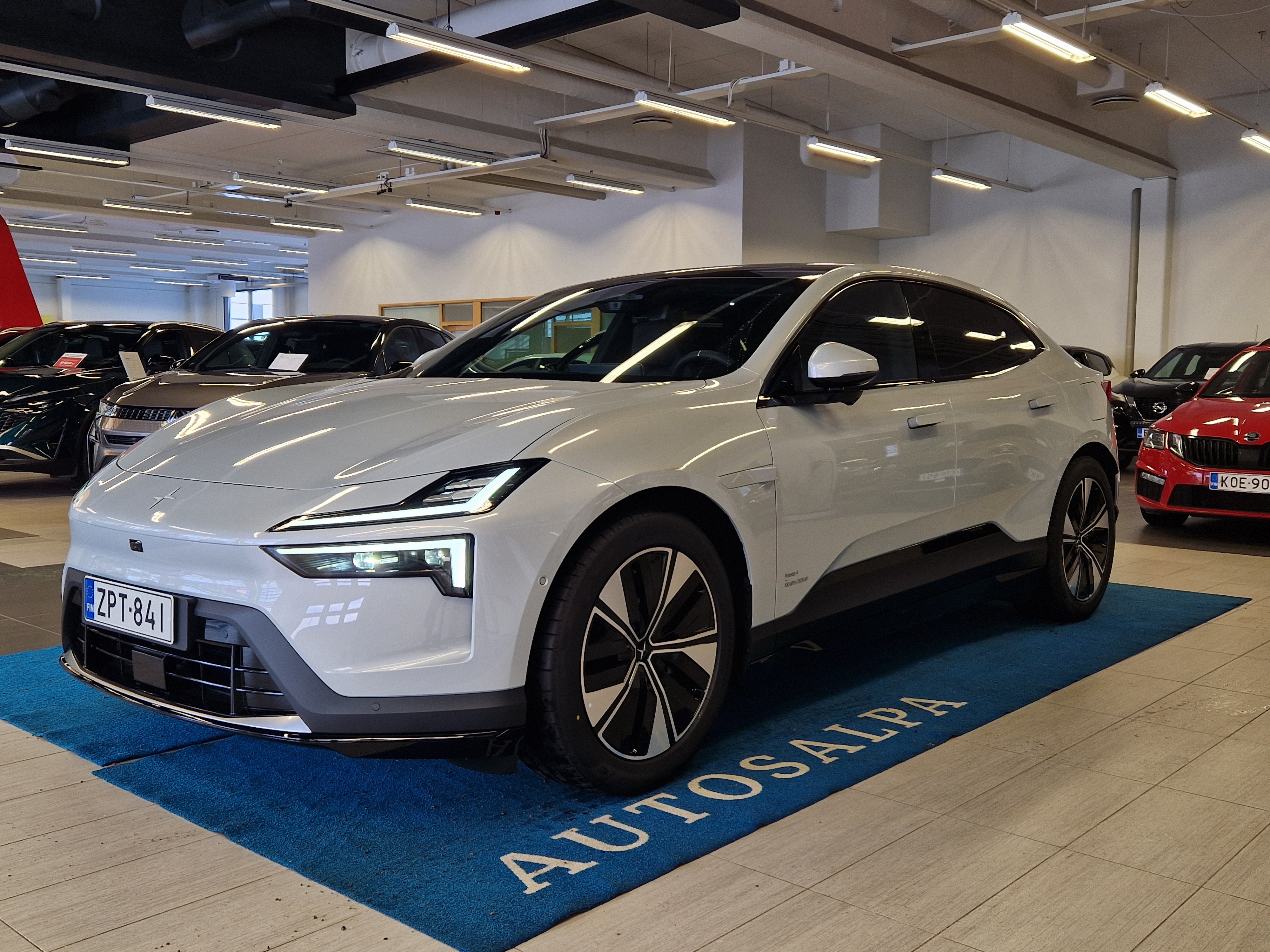 Polestar 4 LONG RANGE SINGLE MOTOR PRIME