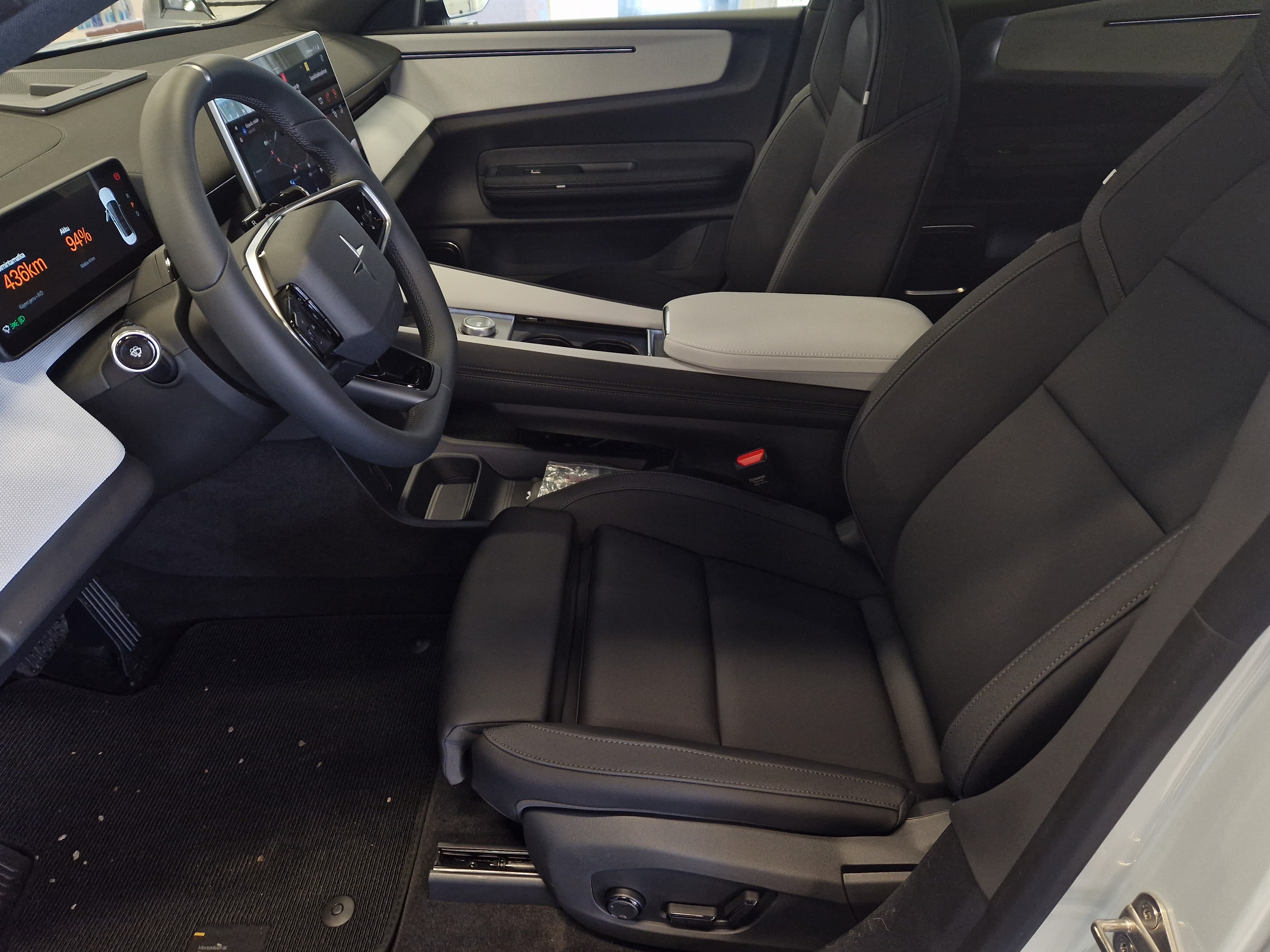 Polestar 4 LONG RANGE SINGLE MOTOR PRIME