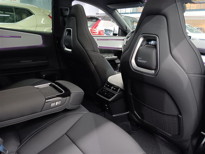 Polestar 4 LONG RANGE SINGLE MOTOR PRIME.