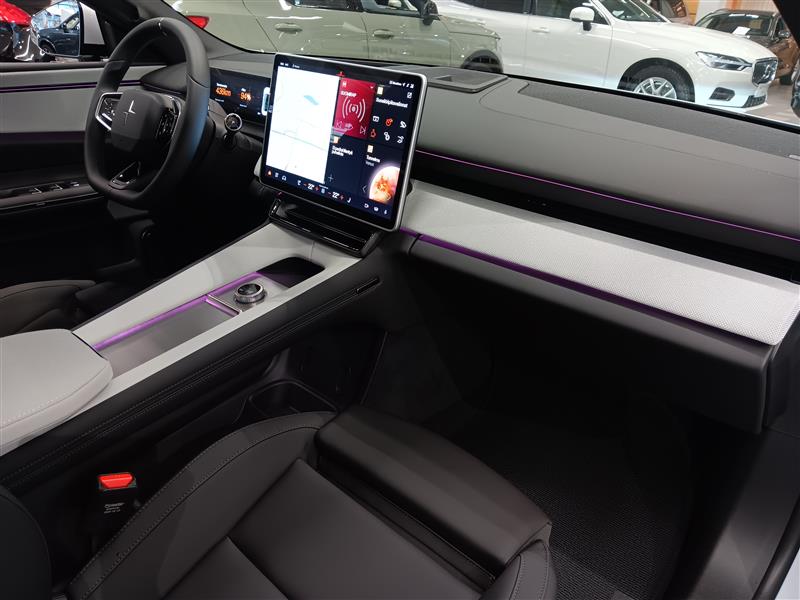 Polestar 4 LONG RANGE SINGLE MOTOR PRIME