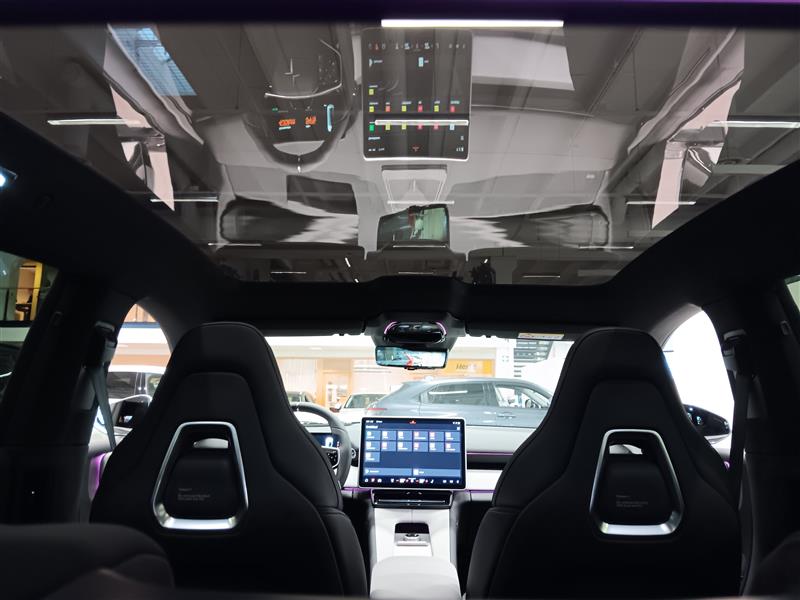 Polestar 4 LONG RANGE SINGLE MOTOR PRIME