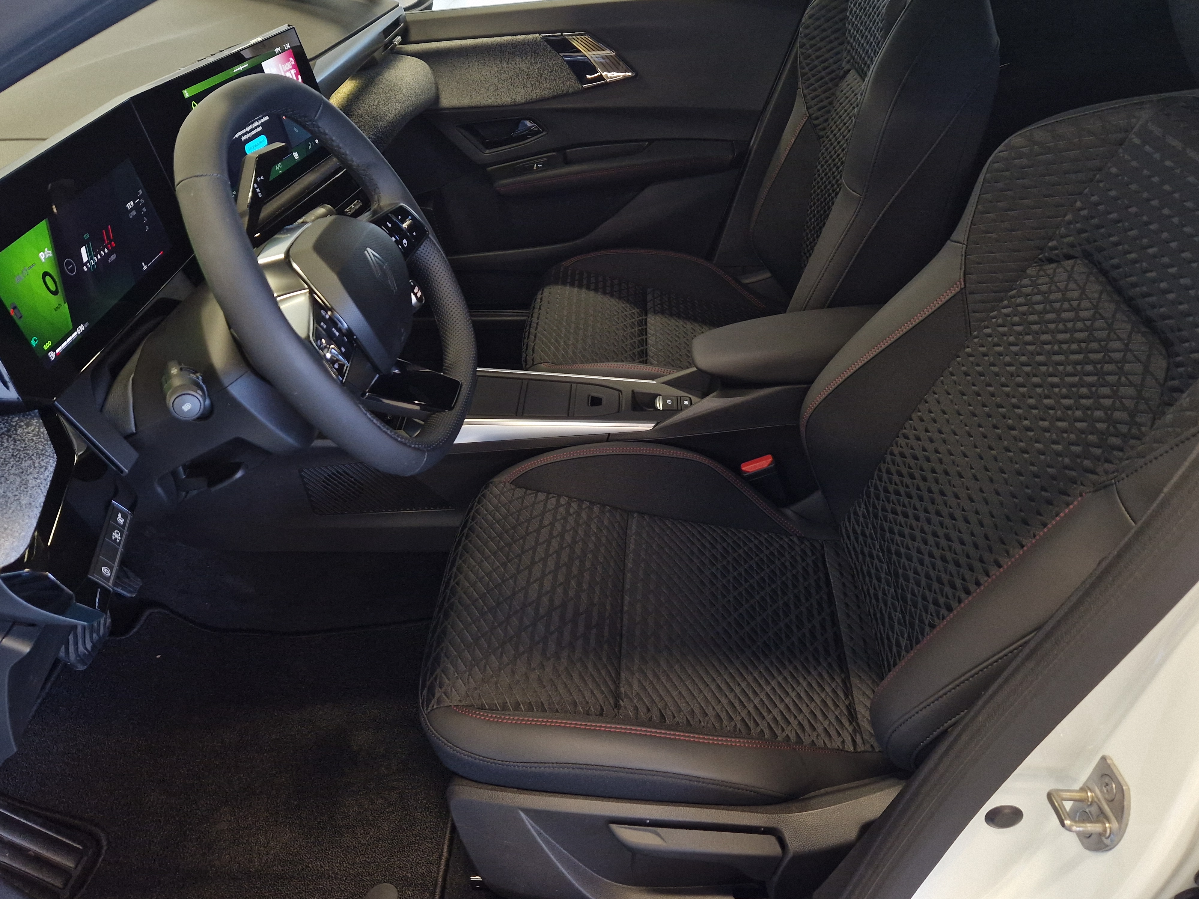 Renault CLIO TCE 115 EDC TECHNO.